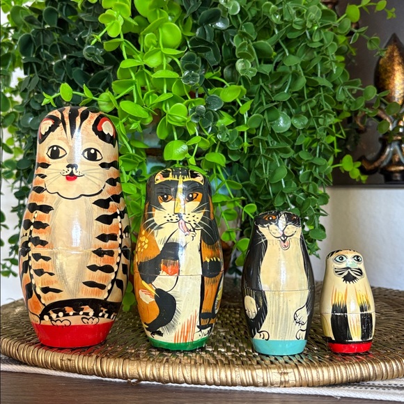 authentic models holland Other - True Vintage Authentic Models Holland Wood Cat Nesting “Dolls”